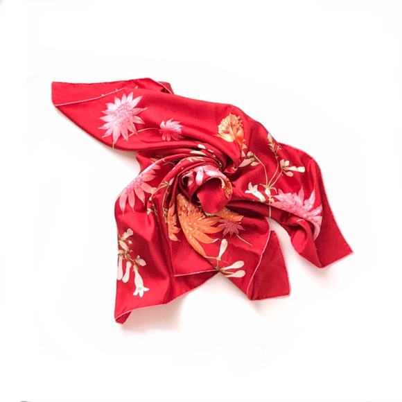 Salvatore Ferragamo Red Floral Square Silk Scarf - Picture 3 of 9